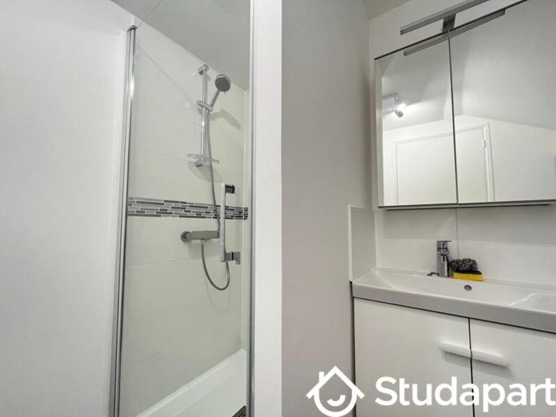 Maison à louer, 27m², EPONE