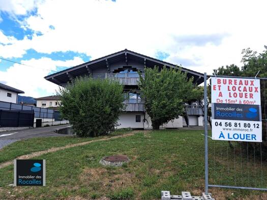 Local commercial à louer 1 445 € Contamine-sur-Arve 74130