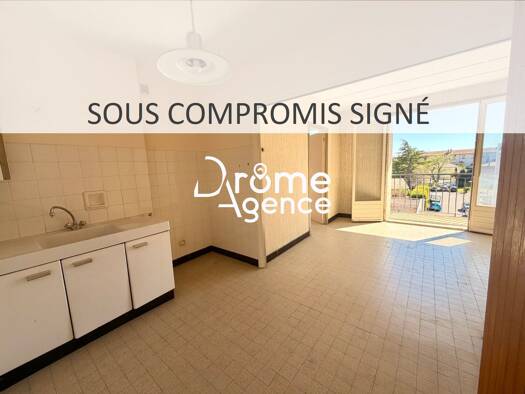 Appartement à vendre 75 000 € 2 pièces 1 chambre 40,13 m² Étage 3/4 Bourg-lès-Valence 26500