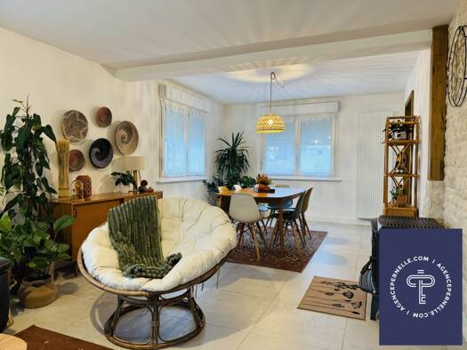 Maison à vendre 350 000 € 6 pièces 4 chambres 137 m² 1 607 m² de terrain Le Russey 25210