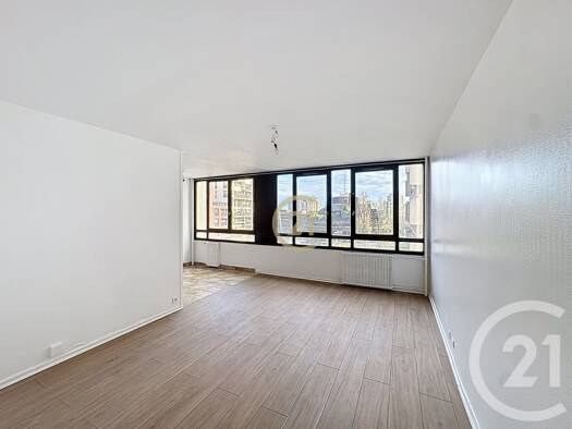 Appartement à vendre 185 000 € 3 pièces 1 chambre 51,4 m² 9ème étage Bobigny 93000