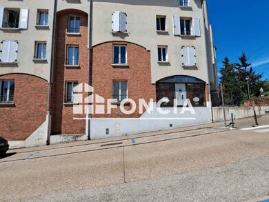 Garage/Stationnement à louer 50 € Juziers 78820