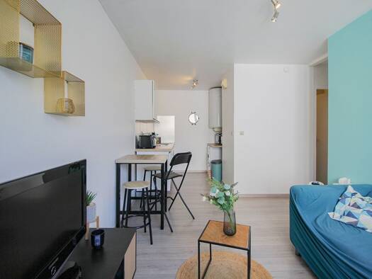 Appartement à vendre 149 000 € 1 pièce 1 chambre 32 m² Étage 4/4 Centre Ville Nord Aix les Bains 73100