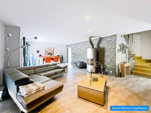 Maison à vendre 569 900 € 6 pièces 5 chambres 150 m² 2 170 m² de terrain Gouesnach 29950