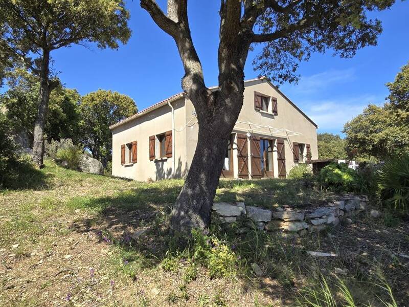 Maison à vendre, 92m², SARTENE