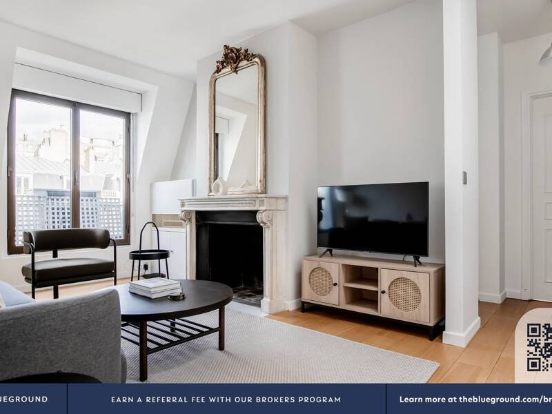 Maison à louer, 85m², PARIS 8E