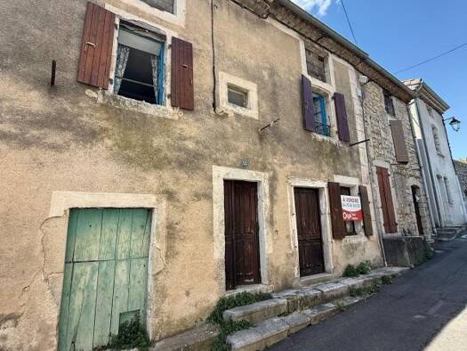 Maison à vendre 55 000 € 4 pièces 3 chambres 60 m² 63 m² de terrain Villeneuve-de-Berg 07170