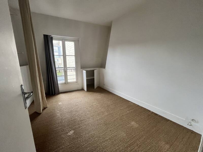 Maison à louer, 53m², PARIS 9E