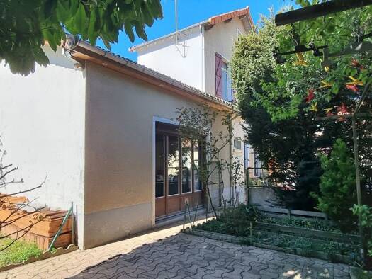 Pavillon à vendre 415 800 € 8 pièces 4 chambres 111 m² 300 m² de terrain Agriculture Sud Bezons 95870