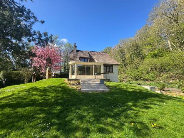 Maison à vendre 179 900 € 5 pièces 3 chambres 133,6 m² 1 050 m² de terrain Mesnil-en-Ouche 27410