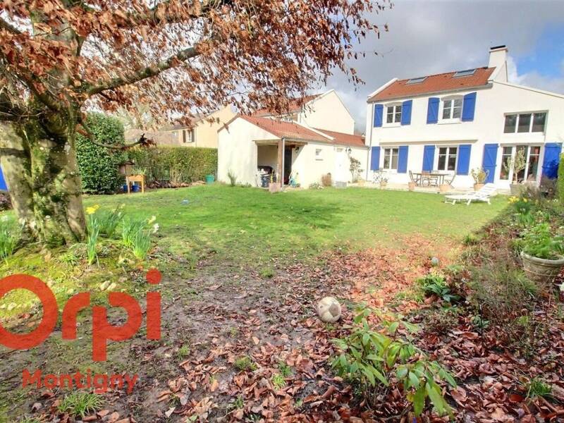 Maison à vendre, 124m², VOISINS LE BRETONNEUX