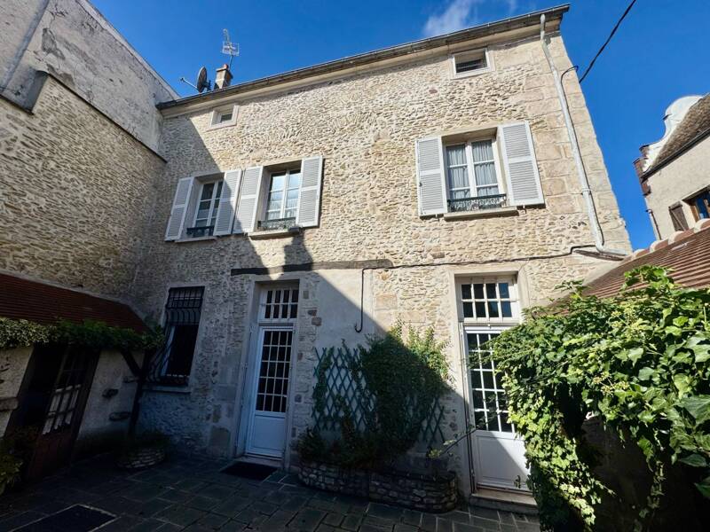Maison à vendre, 200m², HOUDAN