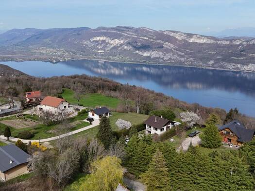 Terrain à vendre 235 000 € 1 200 m² de terrain Ontex 73310