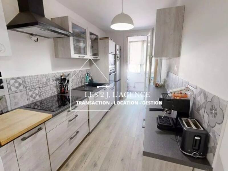 Maison à louer, 75m², MARSEILLE 12E