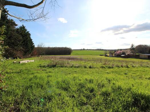 Terrain constructible à vendre 40 000 € 749 m² de terrain Magny-Montarlot 21130