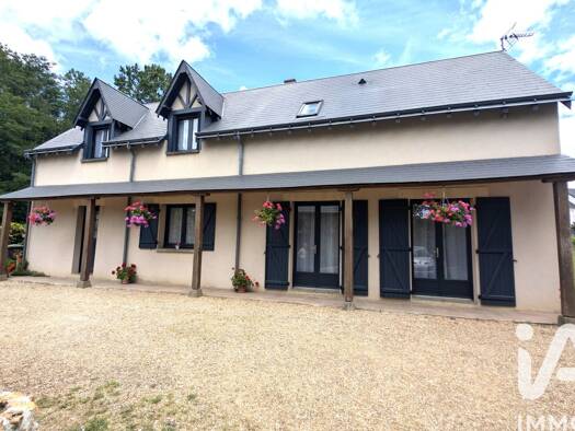 Maison à vendre 249 500 € 6 pièces 4 chambres 145 m² Monnaie 37380