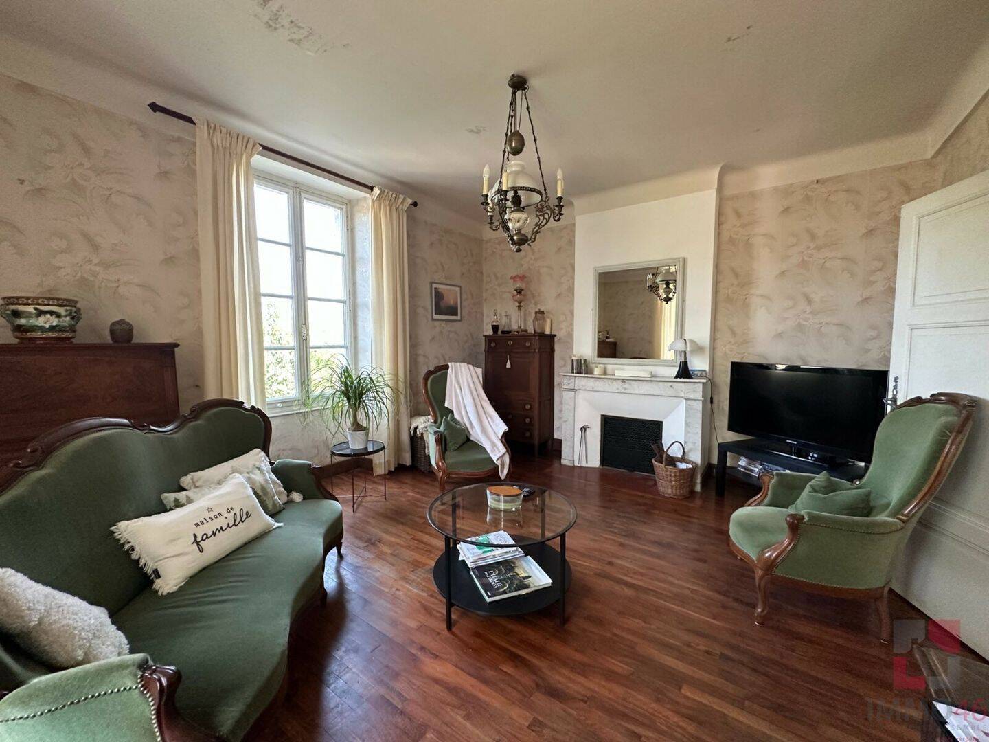 Maison à vendre, 190m², PUY L'EVEQUE