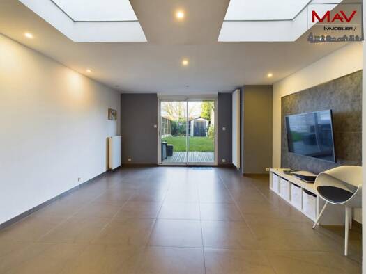 Maison à louer 1 350 € 4 pièces 3 chambres 127 m² Rive Droite Wambrechies 59118