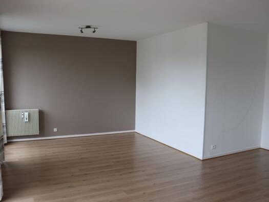 Appartement à louer 820 € 3 pièces 2 chambres 89 m² Saint Julien-Darnus Auxerre 89000