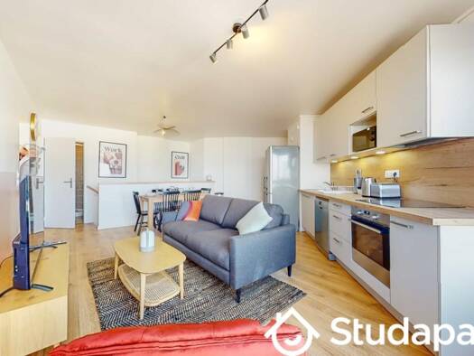 Colocation à louer 894 € 1 pièce 2 chambres 13 m² 16ème étage Parc-La Boule- Champs Pierreux Nanterre 92000