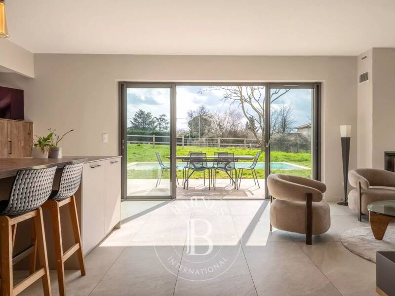 Maison à vendre, 325m², DARDILLY