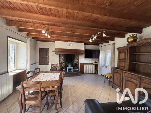 Maison à vendre 187 500 € 6 pièces 5 chambres 125 m² 1 652 m² de terrain Saint-Denis-le-Vêtu 50210