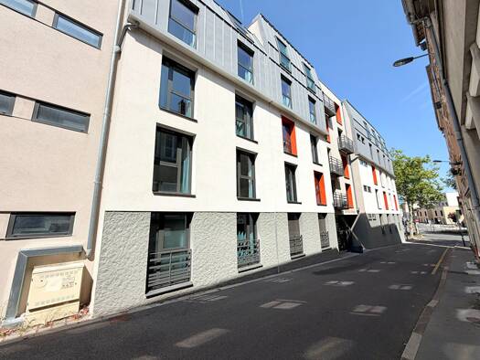 Appartement à vendre - Première occupation 56 000 € 1 pièce 18,78 m² RDC Carnot-Le Marais Saint-Étienne 42000