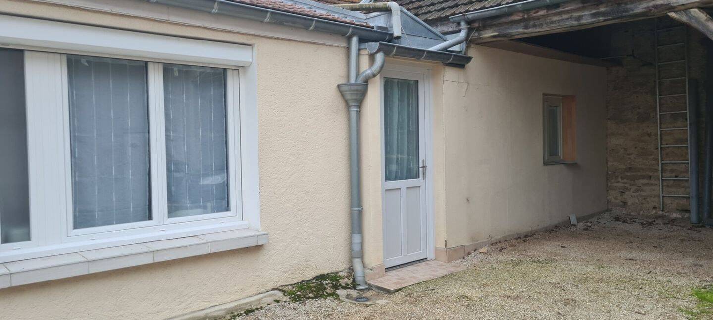 Maison à louer, 17m², BROCHON