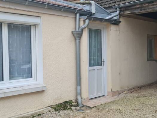 Appartement à louer 450 € 1 pièce 17 m² RDC Brochon 21220