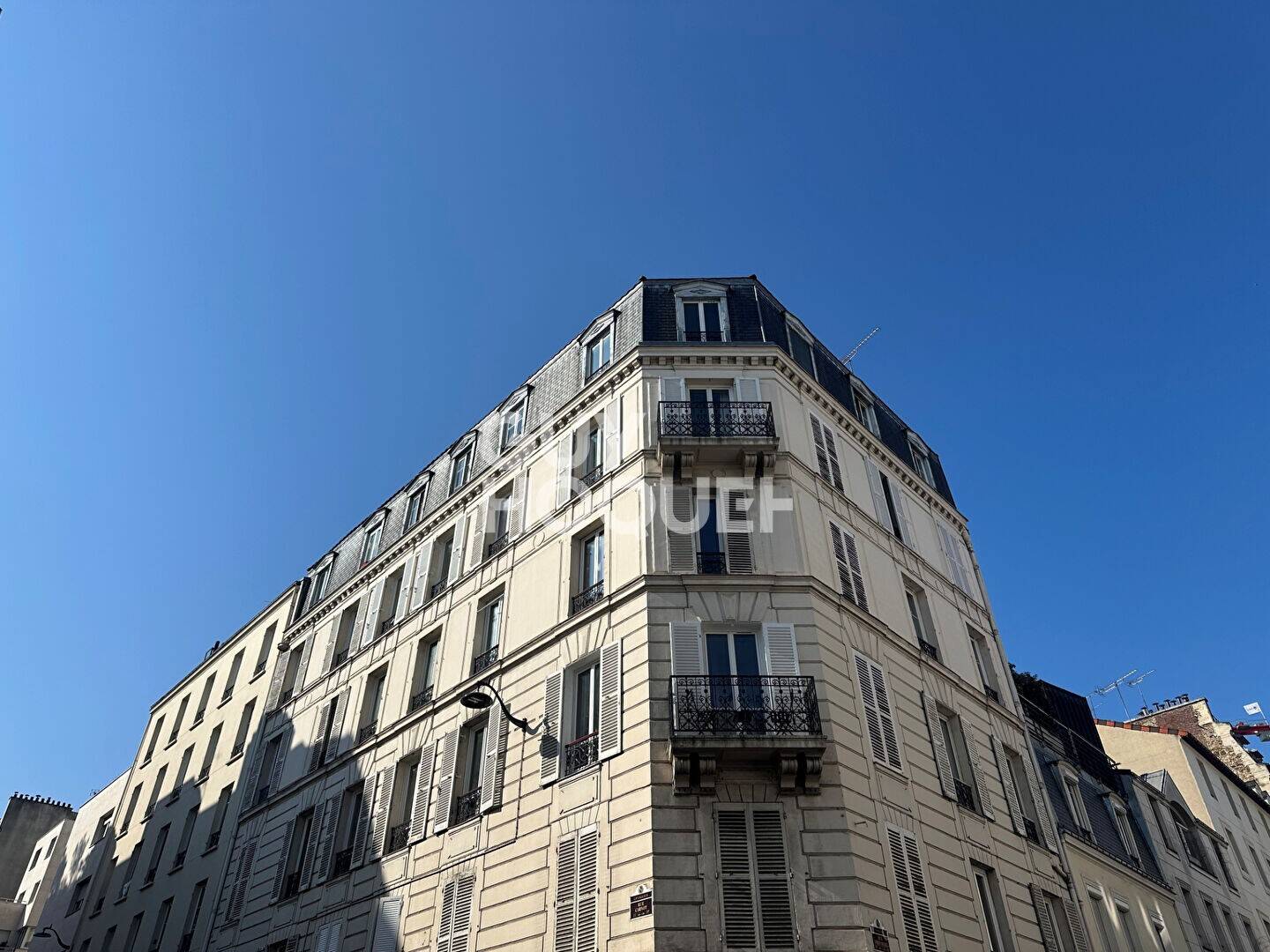 Maison à louer, 22m², LEVALLOIS PERRET