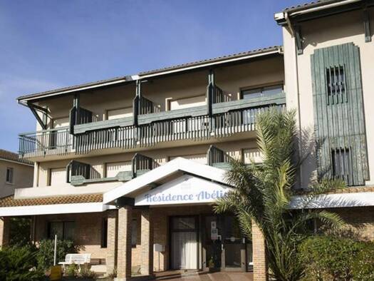 Appartement à vendre 98 000 € 1 pièce 18 m² 2ème étage Centre Carbon-Blanc 33560