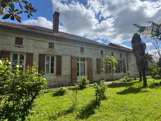 Maison à vendre - neuf 284 875 € 7 pièces 5 chambres 200 m² 1 250 m² de terrain Saint-Caprais-de-Lerm 47270