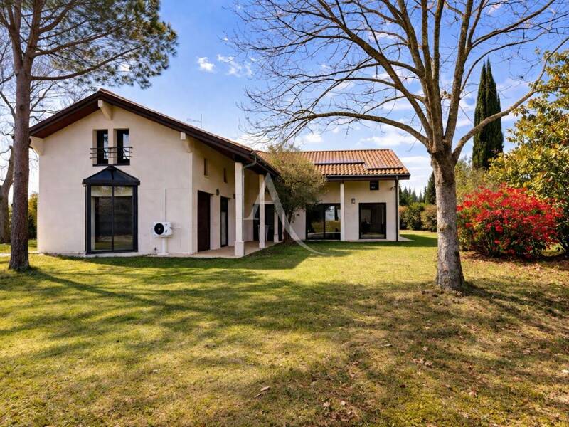 Maison à vendre, 211m², VIGOULET AUZIL