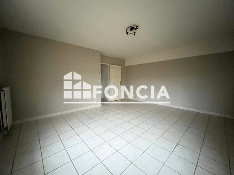 Maison à louer, 45m², MAINVILLIERS