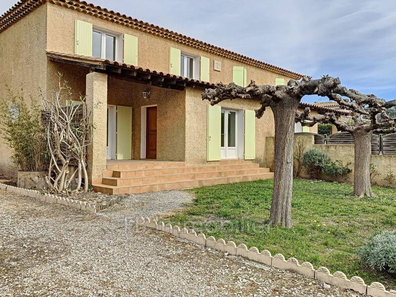 Maison à louer, 86m², EYGUIERES