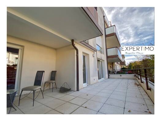 Appartement à vendre - Première occupation 300 000 € 3 pièces 1 chambre 68,4 m² RDC/4 Chassieu le Bas Chassieu 69680