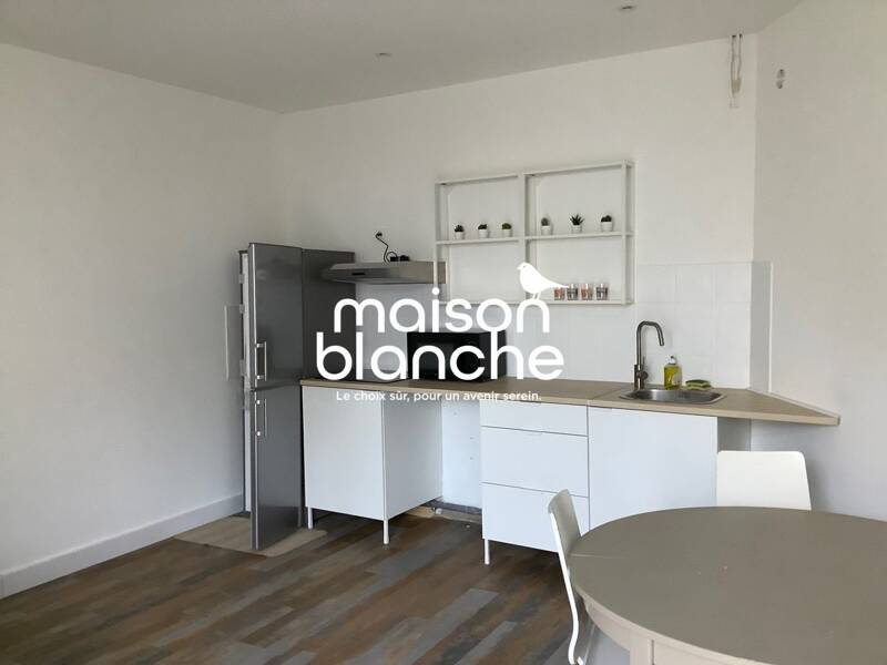 Maison à louer, 61m², SAINT MEDARD DE GUIZIERES