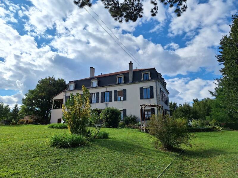 Maison à vendre, 300m², TOURNUS