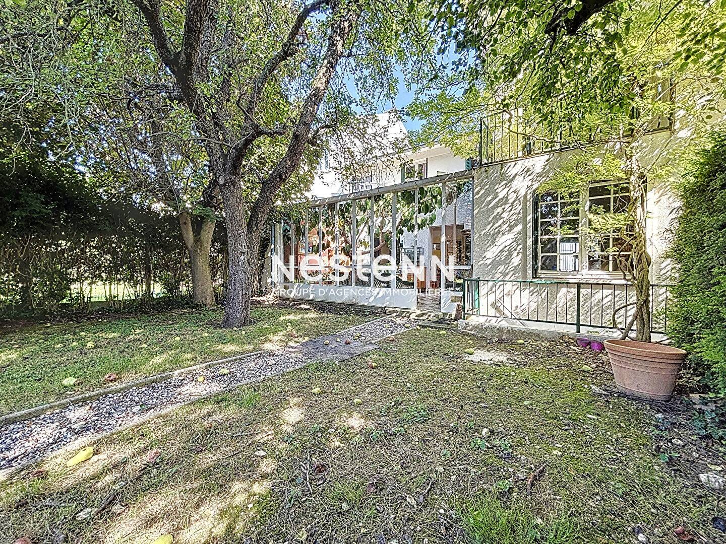 Maison à vendre, 223m², ISSY LES MOULINEAUX