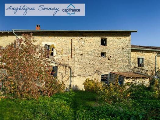 Maison à vendre 54 000 € 3 pièces 2 chambres 89 m² 597 m² de terrain Val Suran 39320