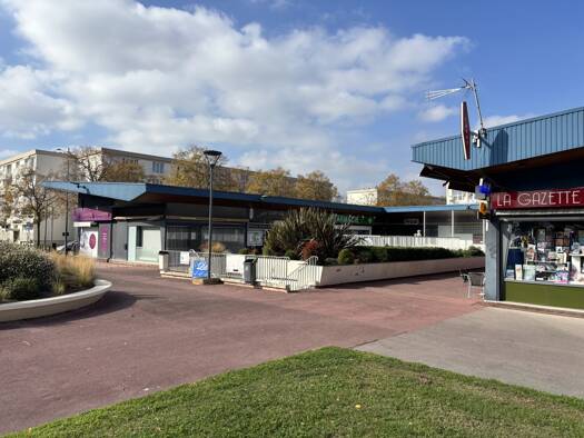 Local commercial à louer 1 053 € 180 m² de surface de vente Venoix Caen 14000