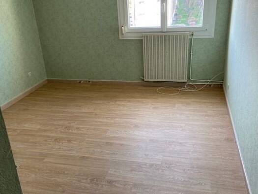 Appartement à louer 870 € 4 pièces 3 chambres 85 m² Le Vallon Champigneulles 54250