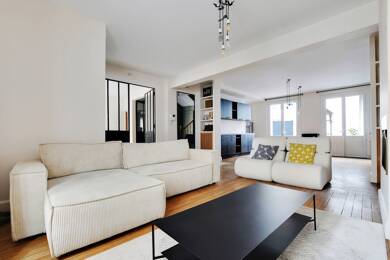 Maison à vendre 1 420 000 € 7 pièces 4 chambres 234 m² Paris 18ème 75018
