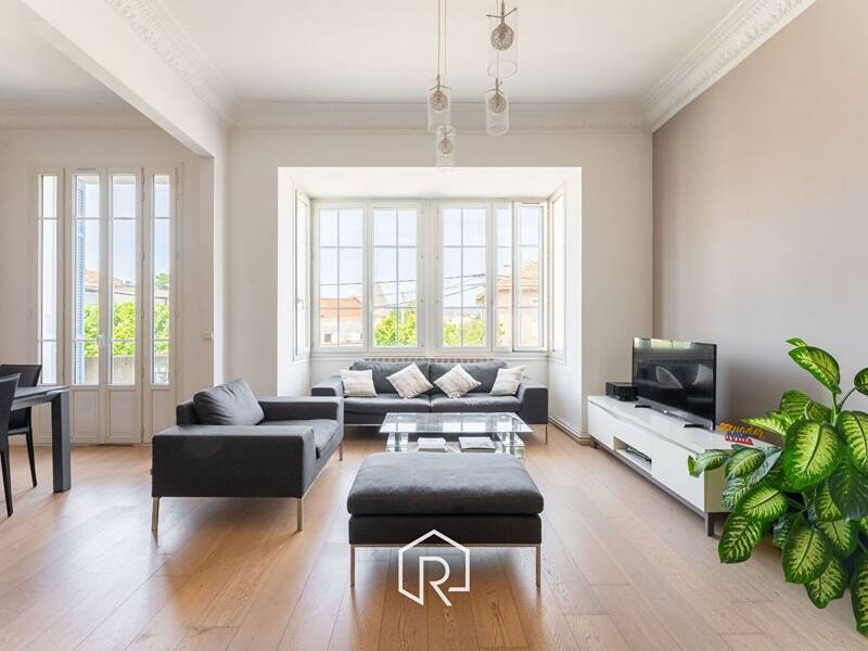 Maison à vendre, 206m², MARSEILLE 12E