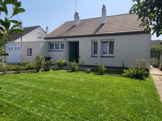 Maison de plain-pied à vendre 169 000 € 5 pièces 4 chambres 95 m² 380 m² de terrain Pontonnerie Châlette-sur-Loing 45120