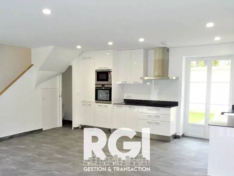 Maison à louer, 75m², ELANCOURT