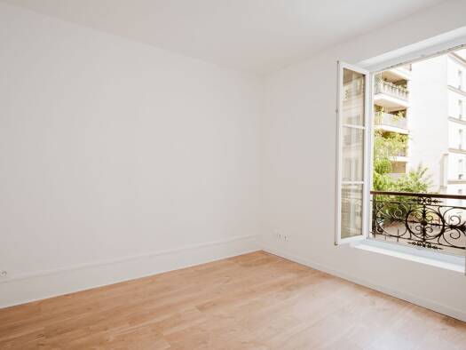 Appartement à vendre 185 000 € 1 pièce 21,58 m² Étage 1/6 La Chapelle-Marx Dormoy Paris 18ème arrondissement 75018