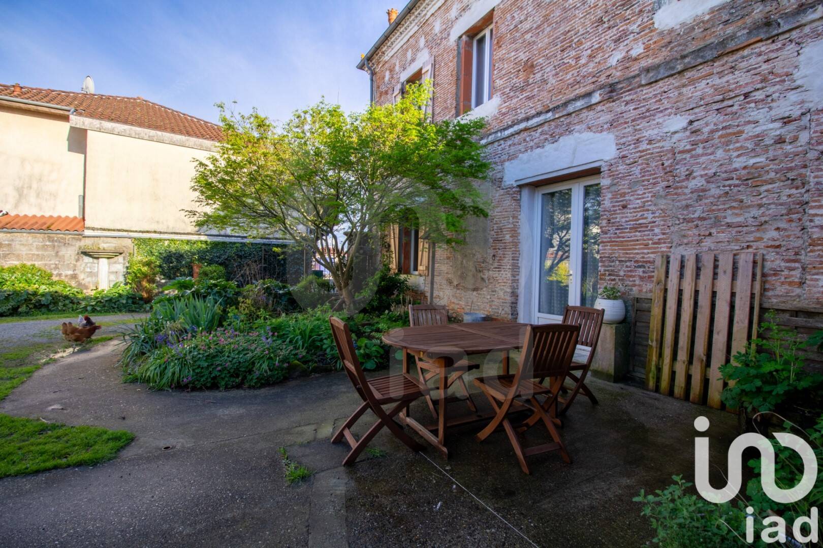 Maison à vendre, 255m², SAINT JULIEN EN BORN