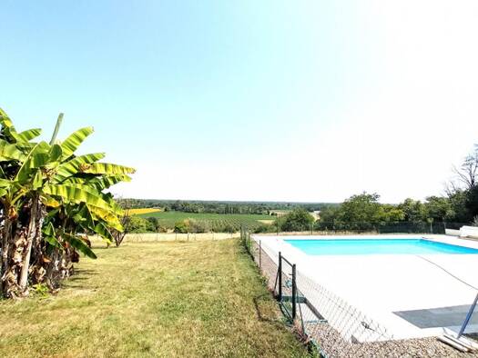 Maison à vendre 339 000 € 5 pièces 4 chambres 130 m² 3 063 m² de terrain Mugron 40250