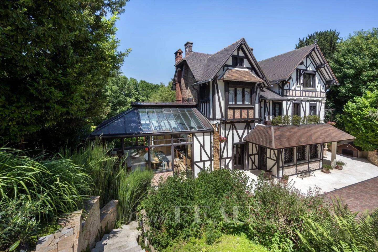 Maison à vendre, 358m², SAINT MAUR DES FOSSES